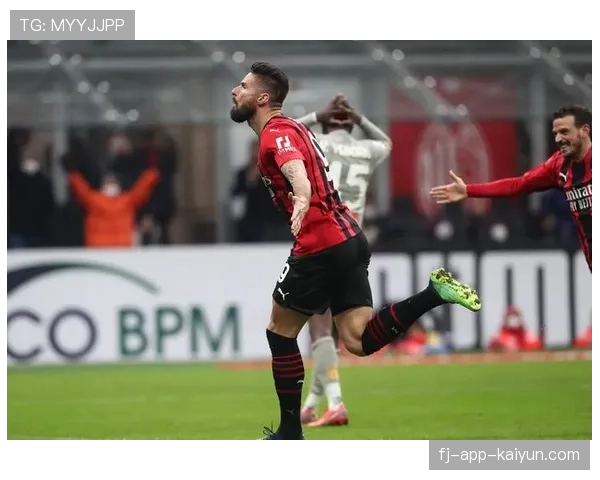 官方：AC米兰与莱奥完成续约，解约金条款达1.75亿欧元